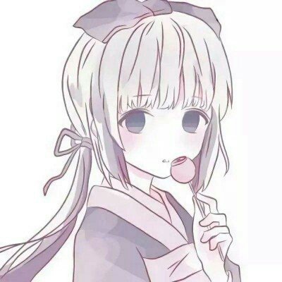女子捡到金项链发现异常立马扔掉